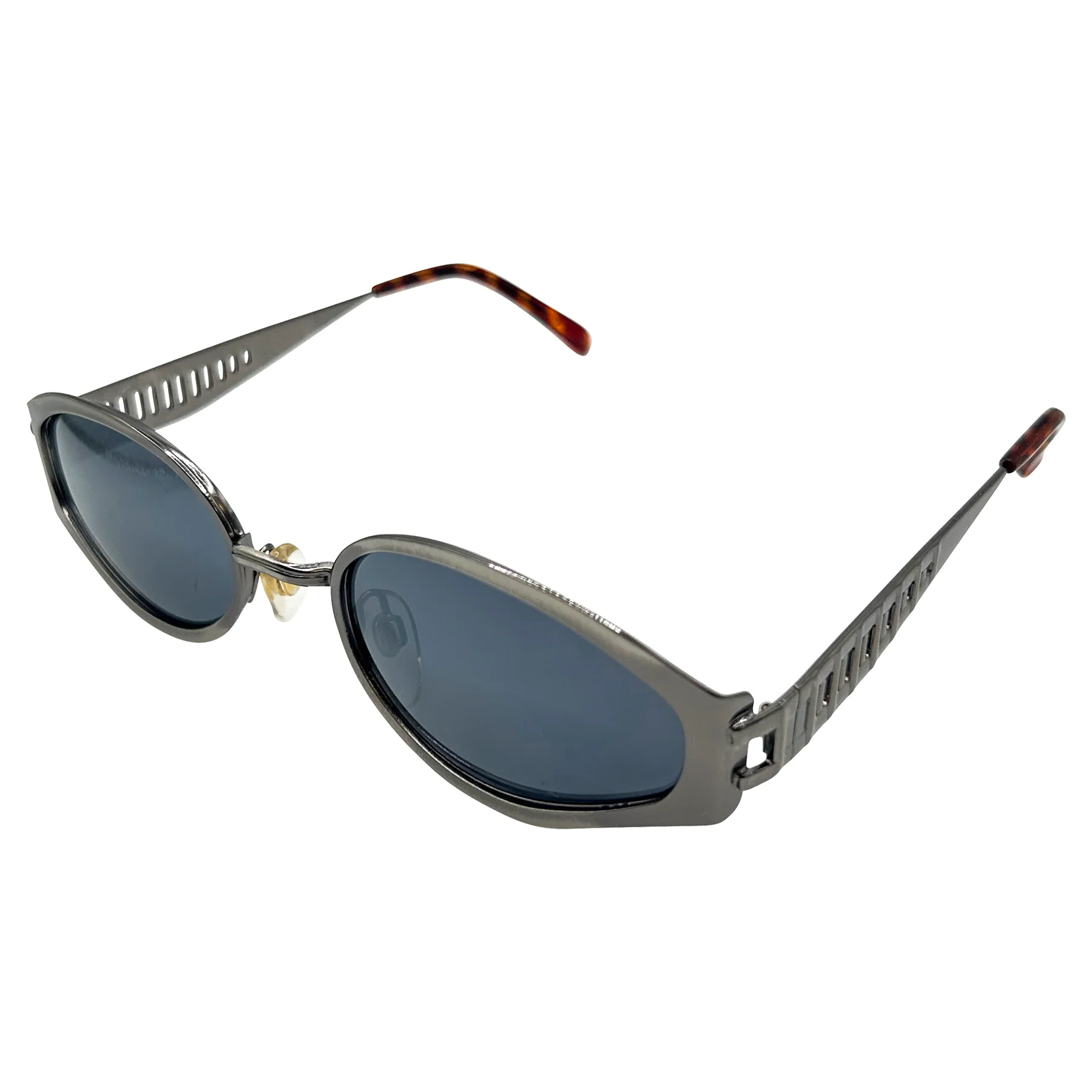Elegant Glasses for the Stylish and Bold